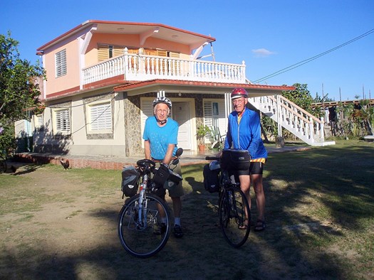 Gerrit en Jan fietsten op Cuba.